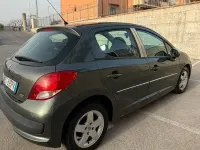 Usata Peugeot 207 68 CV (50 kW) 2011 Berlina