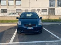Usata Toyota Yaris 87 CV (63 kW) 2006 Blu Berlina