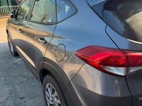 Usata Hyundai Tucson 185 CV (136 kW) 2015 Grigio SUV