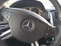 Usata Mercedes B180 109 CV (80 kW) 2007 Antracite pastello Monovolume
