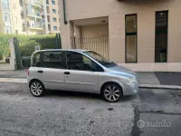 Usata Fiat Multipla 103 CV (75 kW) 2007 Grigio Monovolume