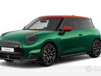 Usata Mini John Cooper Works 183 CV (134 kW) 2025 Verde Utilitaria