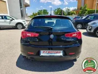 Usata Alfa Romeo Giulietta Super 120 CV (88 kW) 2017 Nero Utilitaria