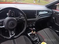 Usata VW T-Roc Sport 150 CV (110 kW) 2021 Rosso SUV
