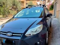 Begagnad Ford Focus 100 HK (73 kW) 2012 Grå Kombi