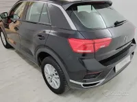 Usata VW T-Roc Style 110 CV (80 kW) 2021 Nero SUV