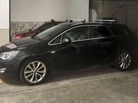 Usata Opel Astra Cosmo 125 CV (91 kW) 2012 Nero Station wagon