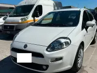 Usata Fiat Punto Street 85 CV (62 kW) 2014 Bianco Utilitaria