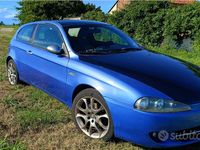 Usata Alfa Romeo 147 105 CV (77 kW) 2007 Blu Utilitaria