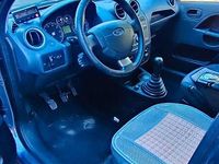 Usata Ford Fiesta 96 CV (70 kW) 2008 Grigio Berlina