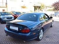 Usata Jaguar S-Type R 396 CV (291 kW) 2002 Blu Berlina