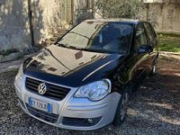 Usata VW Polo Comfortline 75 CV (55 kW) 2005 Blu Utilitaria
