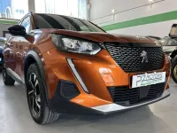 Usata Peugeot 2008 Allure 131 CV (96 kW) 2023 Arancione SUV