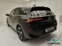 Usata Opel Astra Business Elegance 180 CV (132 kW) 2022 Nero Utilitaria