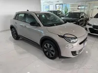 Usata Fiat 600 Pop 136 CV (100 kW) 2025 Beige SUV