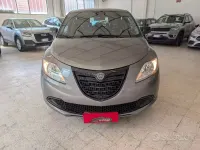 Usata Lancia Ypsilon Silver 69 CV (50 kW) 2014 Grigio Utilitaria