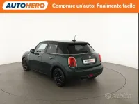 Usata Mini ONE 75 CV (55 kW) 2018 Verde Utilitaria