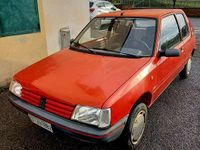 Usata Peugeot 205 44 CV (32 kW) 1992 Rosso Berlina
