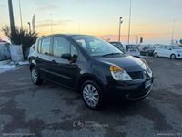 Usata Renault Modus Dynamique 75 CV (55 kW) 2006 Monovolume
