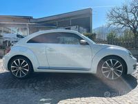 Usata VW Beetle 140 CV (102 kW) 2014 Bianco Utilitaria