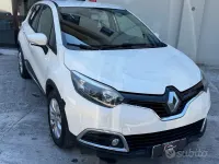 Usata Renault Captur 90 CV (66 kW) 2014 Beige SUV