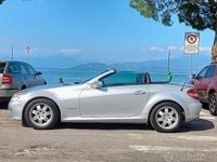 Usata Mercedes SLK200 163 CV (119 kW) 2006 Grigio Cabrio