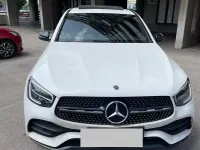 Gebraucht Mercedes GLC220 AMG line 194 PS (142 kW) 2022 Weiß Coupé