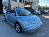 Usata VW New Beetle Cabriolet 101 CV (74 kW) 2004 Blu Cabrio