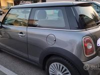 Usata Mini ONE 75 CV (55 kW) 2010 Grigio Utilitaria