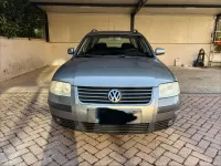 Usata VW Passat Comfortline 101 CV (74 kW) 2003 Grigio Station wagon
