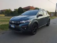 Usata Dacia Sandero Extreme 101 CV (74 kW) 2024 Verde Berlina