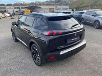 Usata Peugeot e-2008 Allure 100 kW (136 CV) 2021 Nero SUV