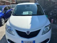 Usata Lancia Ypsilon Gold 95 CV (69 kW) 2016 Bianco Utilitaria