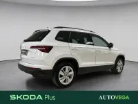 Usata Skoda Karoq Executive 150 CV (110 kW) 2025 Bianco pastello SUV