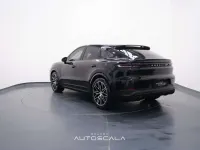 Usata Porsche Cayenne 352 CV (258 kW) 2024 Nero jet [2t2t] SUV