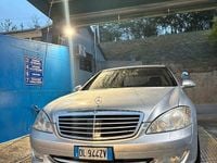 Usata Mercedes S500 387 CV (284 kW) 2007 Grigio Berlina