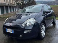 Usata Fiat Punto Lounge 95 CV (69 kW) 2017 Blu/azzurro Utilitaria