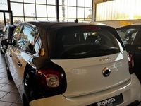 Usata Smart ForFour Prime 70 CV (51 kW) 2015 Bianco Utilitaria