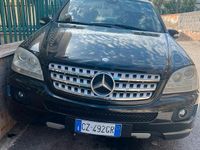 Usata Mercedes ML320 224 CV (164 kW) 2006 Nero SUV