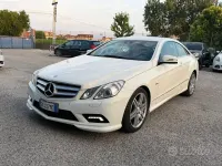 Usata Mercedes E220 Elegance 170 CV (125 kW) 2012 Bianco Berlina