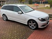 Usata Mercedes C200 AMG 136 CV (100 kW) 2012 Bianco Station wagon