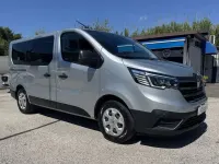 Usata Renault Trafic 150 CV (110 kW) 2023 Argento Monovolume