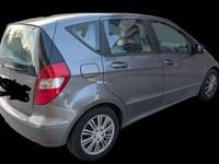 Usata Mercedes A180 Elegance 109 CV (80 kW) 2008 Grigio Monovolume