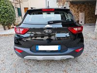 Usata Kia Stonic Style 101 CV (74 kW) 2019 Nero SUV