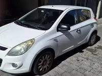 Usata Hyundai i20 78 CV (57 kW) 2009 Bianco Utilitaria