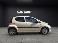 Usata Peugeot 107 54 CV (39 kW) 2010 Bianco Utilitaria