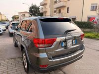 Usata Jeep Grand Cherokee Overland 241 CV (177 kW) 2011 Grigio SUV
