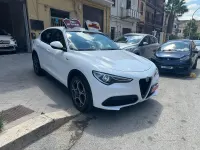 Usata Alfa Romeo Stelvio Sprint 190 CV (139 kW) 2020 Bianco SUV