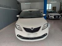 Usata Lancia Ypsilon 69 CV (50 kW) 2017 Bianco Utilitaria