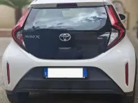 Usata Toyota Aygo X Active 72 CV (52 kW) 2025 Bianco SUV